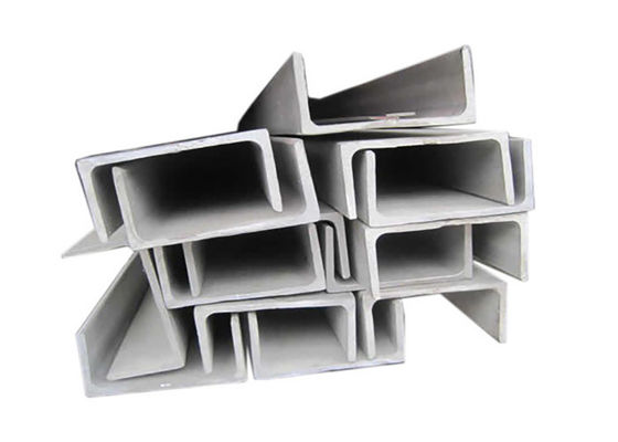 Sezioni dell'acciaio laminato Q355